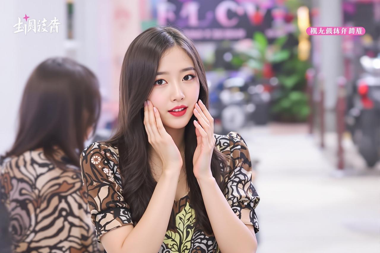 911吃瓜网 - 某女星片场花絮视频流出,私下性格大揭秘